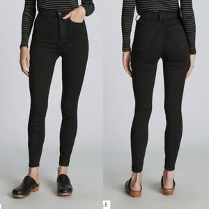 Everlane Women's High Rise Black skinny Jeans brand new. Size 30
